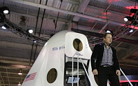 [글로벌 리더] ‘아이언맨’ 머스크 CEO “인류, 12년안에 화성 착륙할 것”