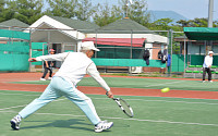 [브라보 라이프] 늙었다는 편견을 테니스로 ‘빡’, 97세 한상원이 사는 법