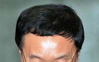 [포토]'응답하라!'-'이건호 국민은행장' 제재심의위원회 참석