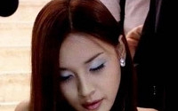하리수 데뷔 전 사진 공개... 긴 생머리와 뽀얀 피부 &quot;반할만 하네&quot;