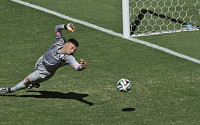 [2014 브라질월드컵]도스 산토스 후반 선제골...멕시코, 네덜란드에 1-0 리드