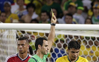 네이마르 부상으로 다급한 브라질, FIFA에 시우바 징계건 항소[브라질월드컵]
