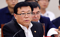 정부, 쌀 시장 개방 내일 공식 발표...이동필 장관 기자회견 예정