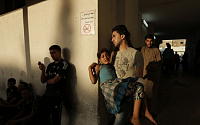 이스라엘, 어린이 9명 사망 발뺌 이어 재래시장 또 공습...사망자 1352명