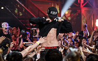 바비 ‘가’, 1위 위너 ‘공허해’ 주춤… YG의 한 솥밥 전쟁 후끈