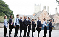 전통의 영국왕실학교 '웰스커시드럴 스쿨', 내년에 문 연다