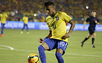 브라질 콜롬비아, 이변은 없었다…네이마르 프리킥 결승골