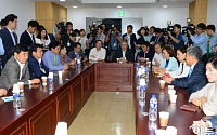 [포토]새정치민주연합 소장파 의원들 긴급회의