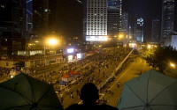 홍콩 학생시위대 대화 준비 나서…시위대 내분 조짐