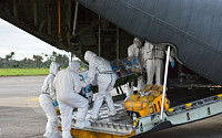 유럽 첫 에볼라 감염…누구한테 옮았나 봤더니 '헉'