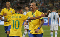 브라질, 라이벌 아르헨티나 상대로 평가전서 2-0 승리…타르델리 2골, 메시 PK 실축