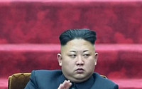 北 김정은 41일만에 공개석상 등장, 걸음걸이 보니...