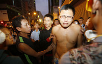 [포토] 울먹이는 홍콩의 학생 시위자