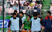 전북 이동국, 종아리 부상으로 시즌 아웃…회복까지 최대 6주