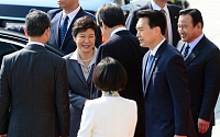 [포토]국회 나서는 박근혜 대통령