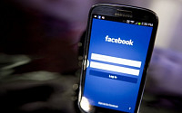 페이스북 메신저 월 사용자 5억명 넘어…일평균 메시지 120억건