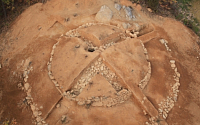 양평 신라 돌방무덤 발견…유물 30년 전 도굴당해