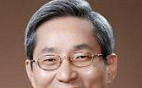 내분 홍역 딛고…안정 되찾는 KB금융