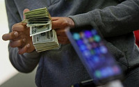 애플, 올해 블랙프라이데이 최대 수혜기업?...4분기 아이폰 6500만대 생산 전망