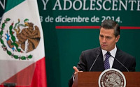 니에토 멕시코 대통령, ‘대학생 43명 실종’ 도시 방문