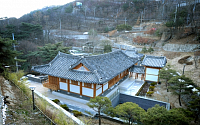 [장세영의 서울 숨은그림찾기] 최초 한옥 공공도서관 ‘청운문학도서관’