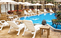 호텔업계, 이른 더위에 ‘여름 패키지’ 조기 출시