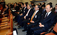[포토]국회 운영위 전체회의 출석한 이재만 총무비서관