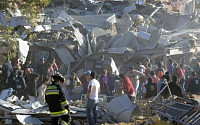 멕시코 병원, 가스폭발로 붕괴…사상자 68명