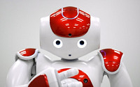 일본 대형은행 MUFJ, 세계 최초로 '로봇 안내도우미' 도입