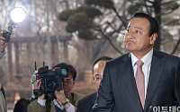 [포토]'이완구 신임 총리' 정부서울청사로 첫 출근
