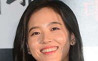 [포토]배우 강한나, '그녀의 미소에 빠져들어' (순수의 시대) (1)