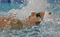 [포토] 아론 페어졸, 배영 100m이어 200m도 세계신
