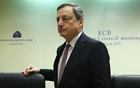 드라기 ECB 총재 “유로존, 경기 침체에서 회복세로 돌아섰다”