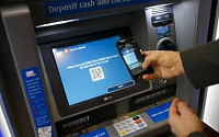 미국서 카드없이 현금 인출 가능한 ATM 등장...스마트폰 앱과 교신, 15초면 현금이 ‘뚝딱’