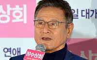 [포토]박근형 '70살 연애초보-성칠'