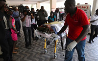 소말리아 극단주의, 케냐 대학 난입 무차별 총격…147명 사망