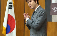 [포토] 규현 '듬직한 맏형' ('두근두근 인도' 기자간담회)