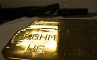 “중국, 독일 제치고 금 보유량 세계 2위...1위는 미국”