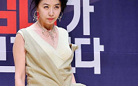 [포토] 김부선 '나 강한 여자야' (JTBC '엄마가 보고있다' 기자간담회)