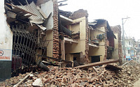 [네팔 대지진] 네팔 지진 사망자 3726명…반나절 만에 500여명 늘어
