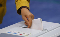 [4.29 재보선]국회의원 재보선 투표율 오전 11시 현재 11.1%