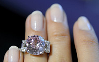 [포토] 공주가 소유했던 핑크 다이아몬드, 174억에 낙찰
