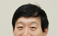 고대 김현구 교수, 세계최초 흉선절제술에 싱글포트 도입