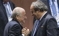 블라터 FIFA 회장 사임, 후임은 누가 될까?…플라티니·요르단 왕자 경쟁할 듯