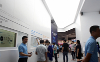 [포토] 삼성전자, 中 LED 조명 시장 공략… ‘광저우 조명 박람회’ 첫 참가