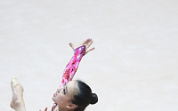 [포토] '체조요정' 손연재, 아시아리듬체조선수권대회서 아름다운 연기