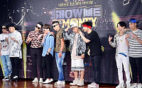 [포토] Mnet '쇼미더머니4' 제작발표회, '누구 포즈가 제일 독특할까?'
