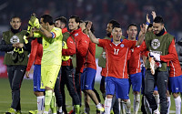 [2015 코파 아메리카]'바르가스 선제 및 결승골'...칠레, 페루 2-1로 꺾고 결승 선착