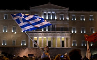 그리스, ‘운명의 날’ 국민투표 선택은 압도적인 ‘반대’…그렉시트 현실화하나