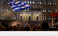 [짤막카드] 그리스, 국민투표 선택은 압도적인 ‘반대’…그렉시트 현실화하나